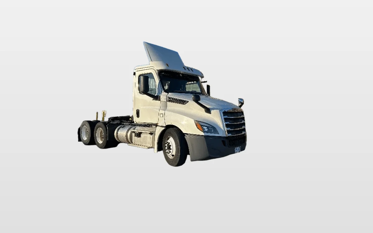 2019 Freightliner - image 1