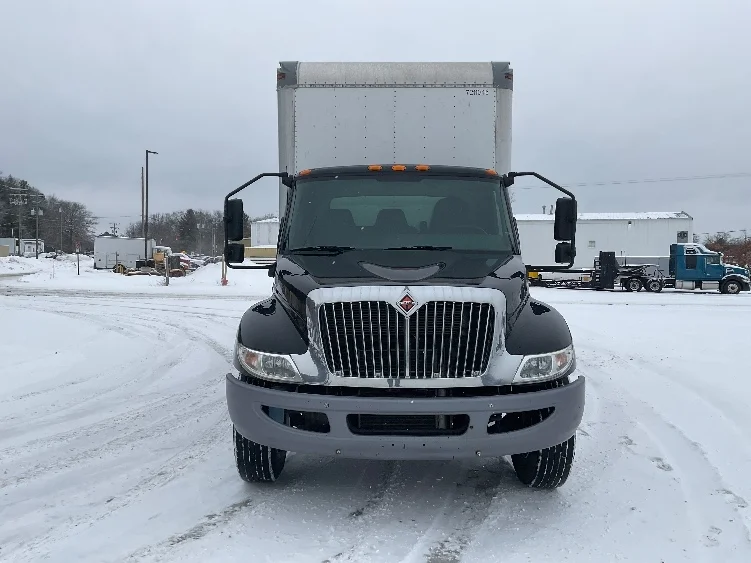 2020 International MV in Traverse City, MI — photo 2