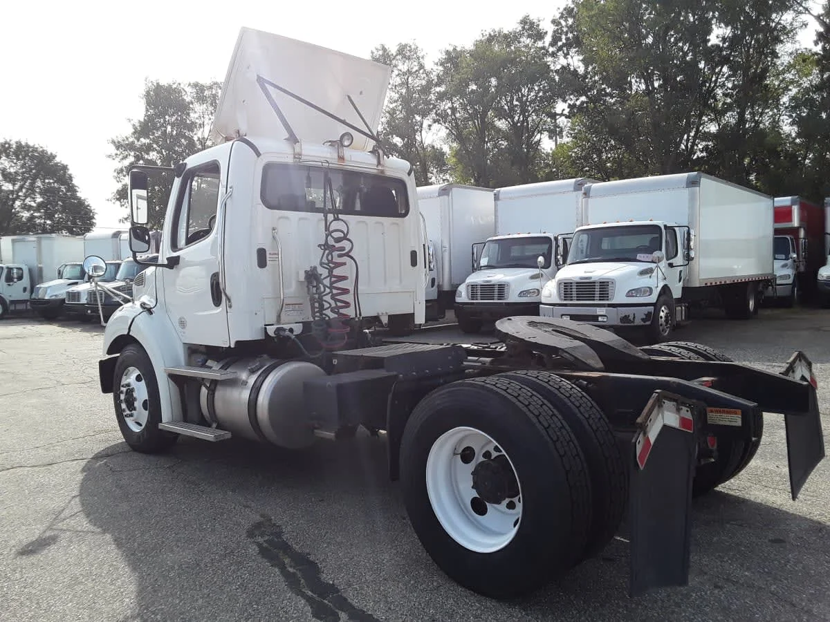 2019 Freightliner M2 112 - image 6