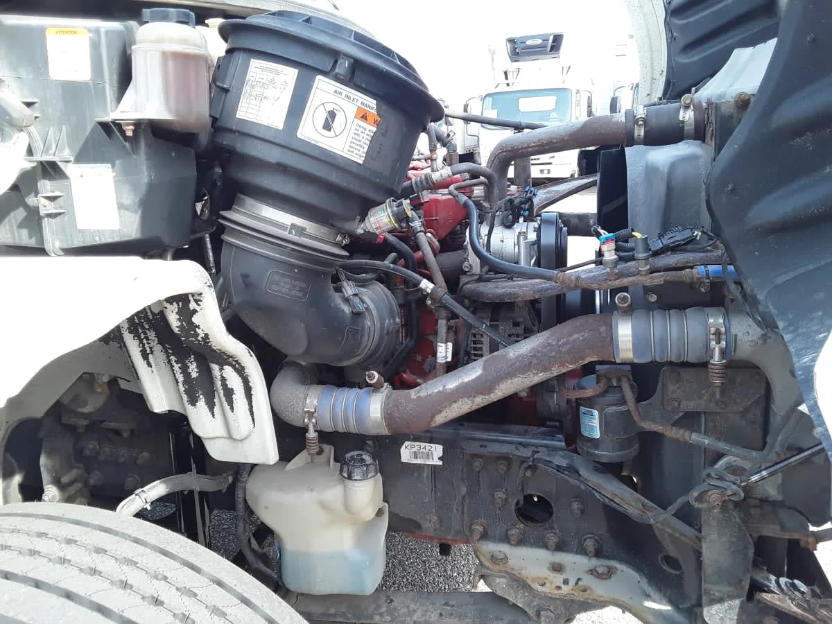 2019 Freightliner M2 112 - image 11