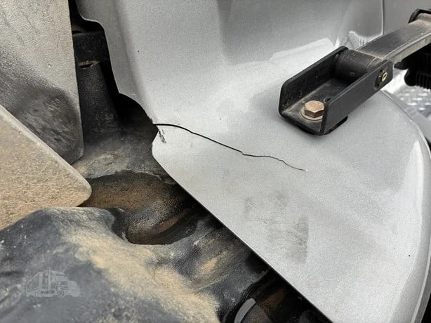 2022 Kenworth T880 - image 11