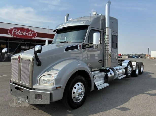 2022 Kenworth T880 in Idaho Falls, ID
