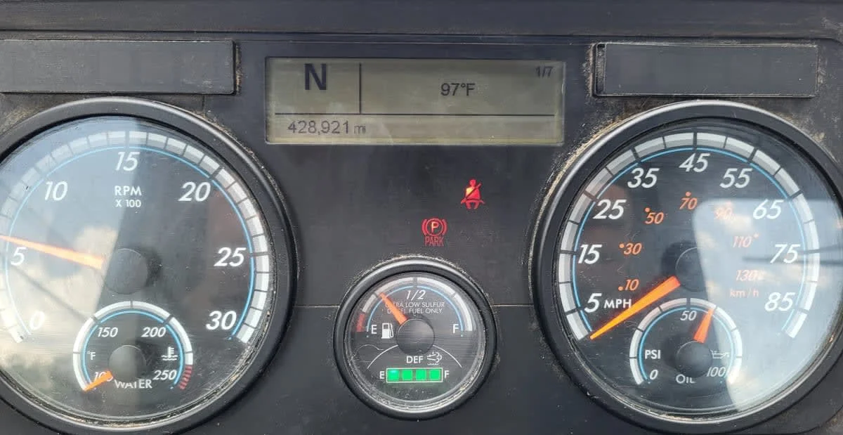 2018 Freightliner Cascadia in Jacksonville, FL — photo 12