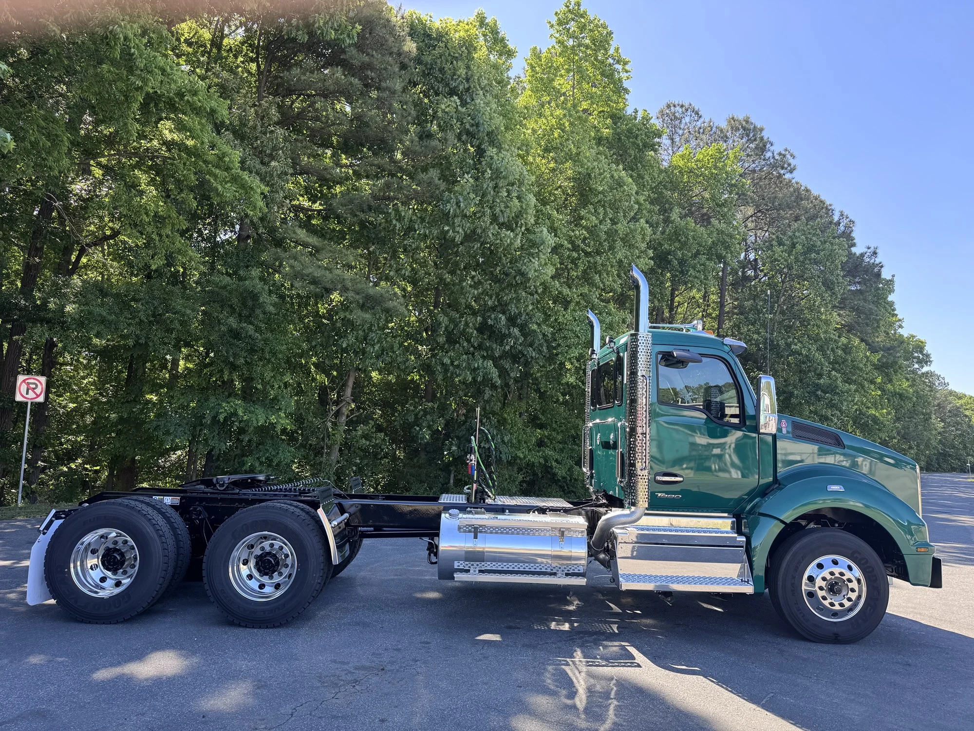 2027 Kenworth T880 in Richmond, VA — photo 6