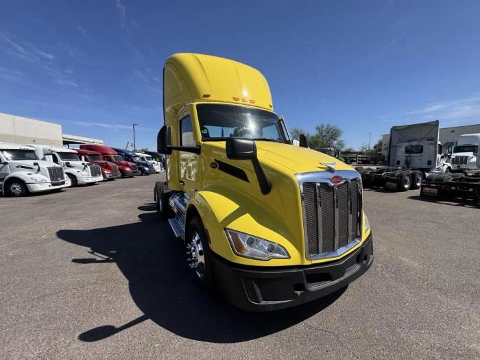 2023 Peterbilt 579 — photo 5