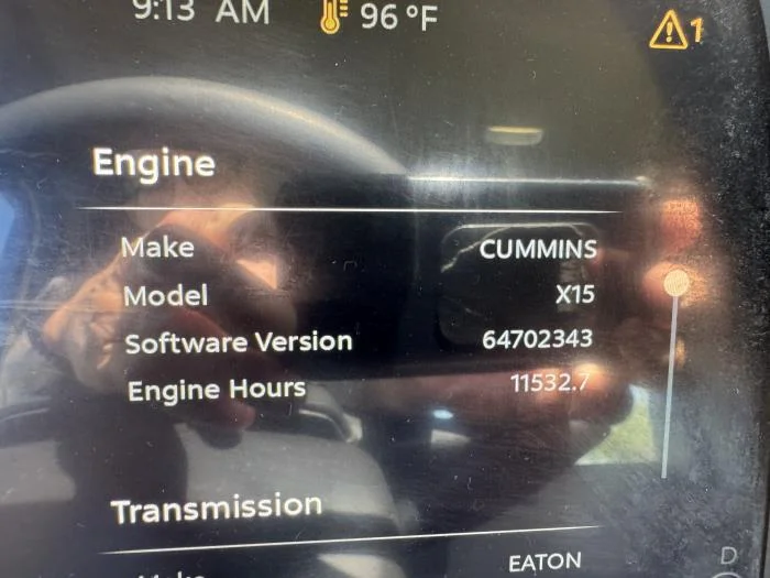 2023 Peterbilt 579 — photo 15