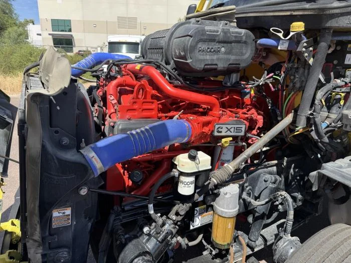 2023 Peterbilt 579 — photo 10