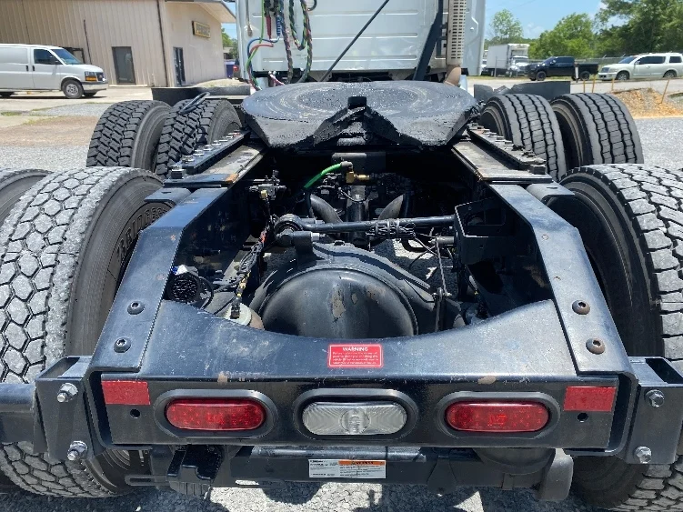 2023 Volvo in Cleveland, TN — photo 6
