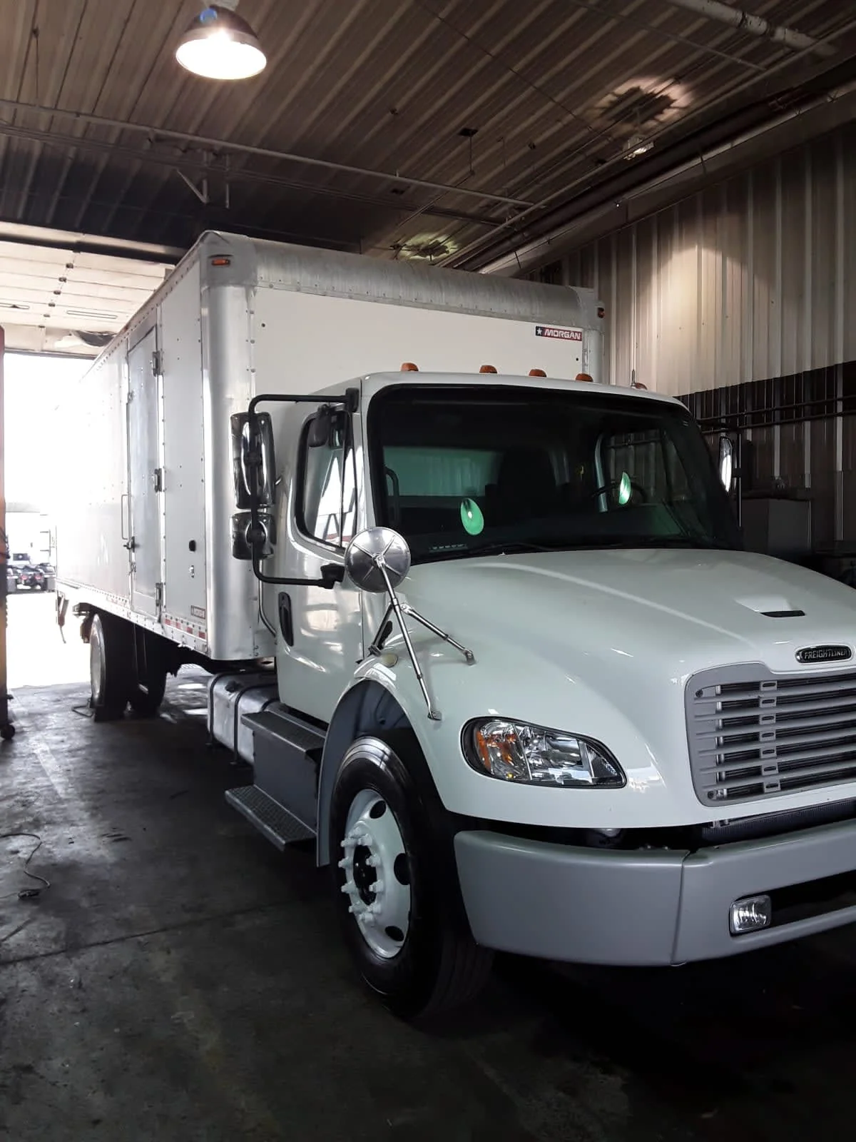 2019 Freightliner M2 106 in Memphis, TN — photo 3