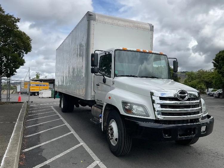 2020 Hino 268 in West Sacramento, CA