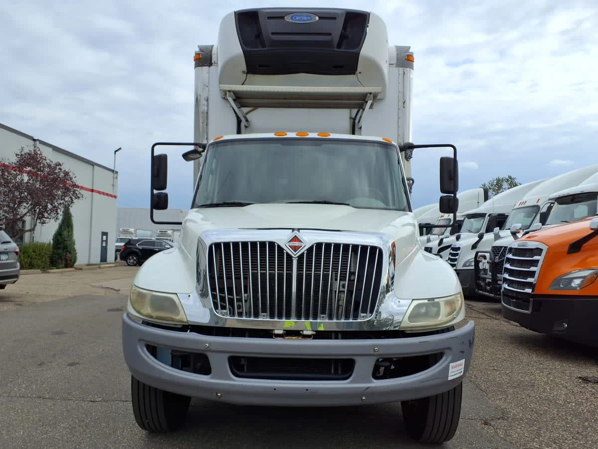 2017 International 4300 in Minneapolis, MN — photo 2