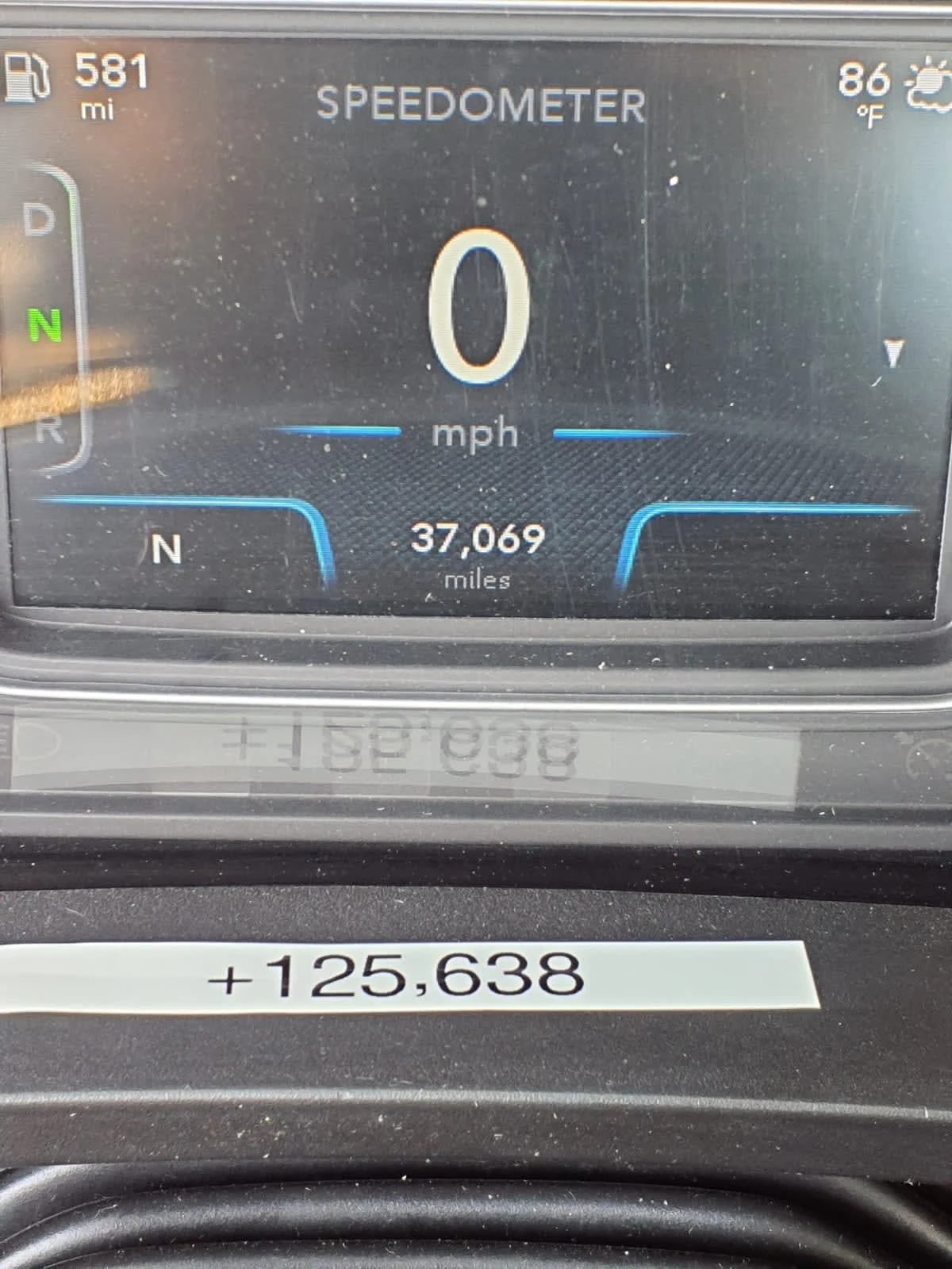 2019 International LT in Oak Creek, WI — photo 13