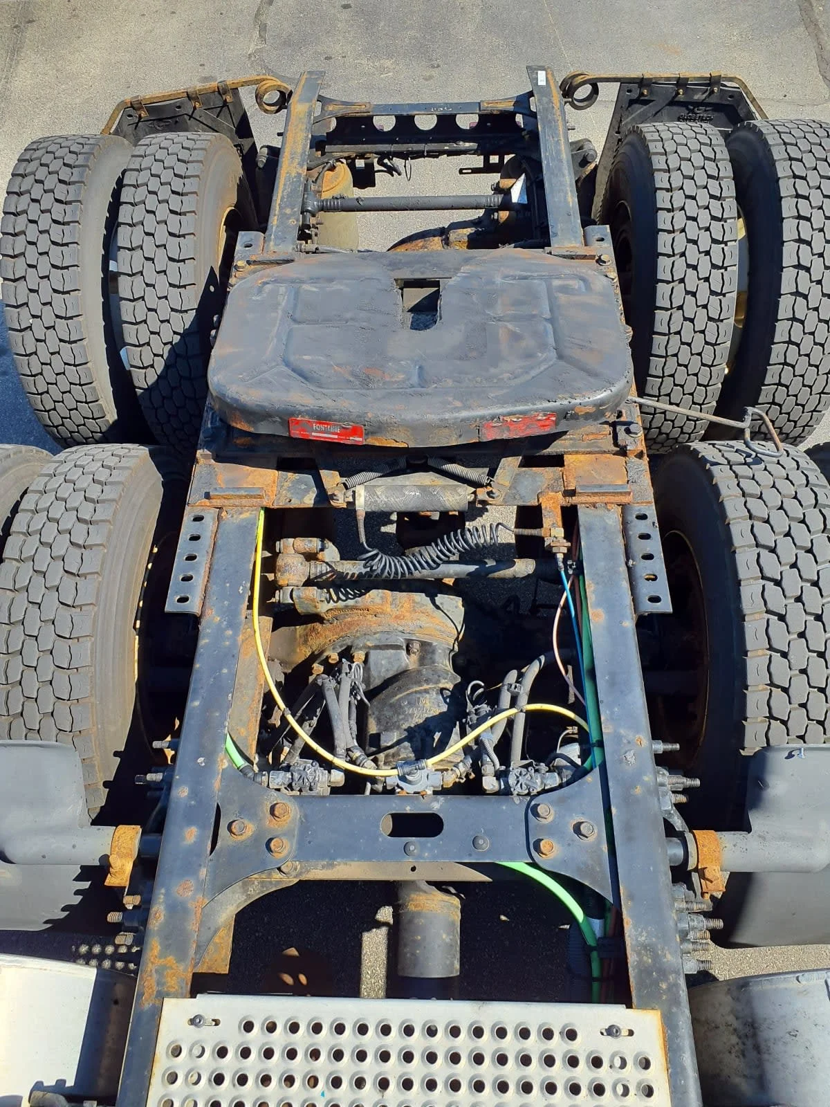 2019 International LT in Oak Creek, WI — photo 12
