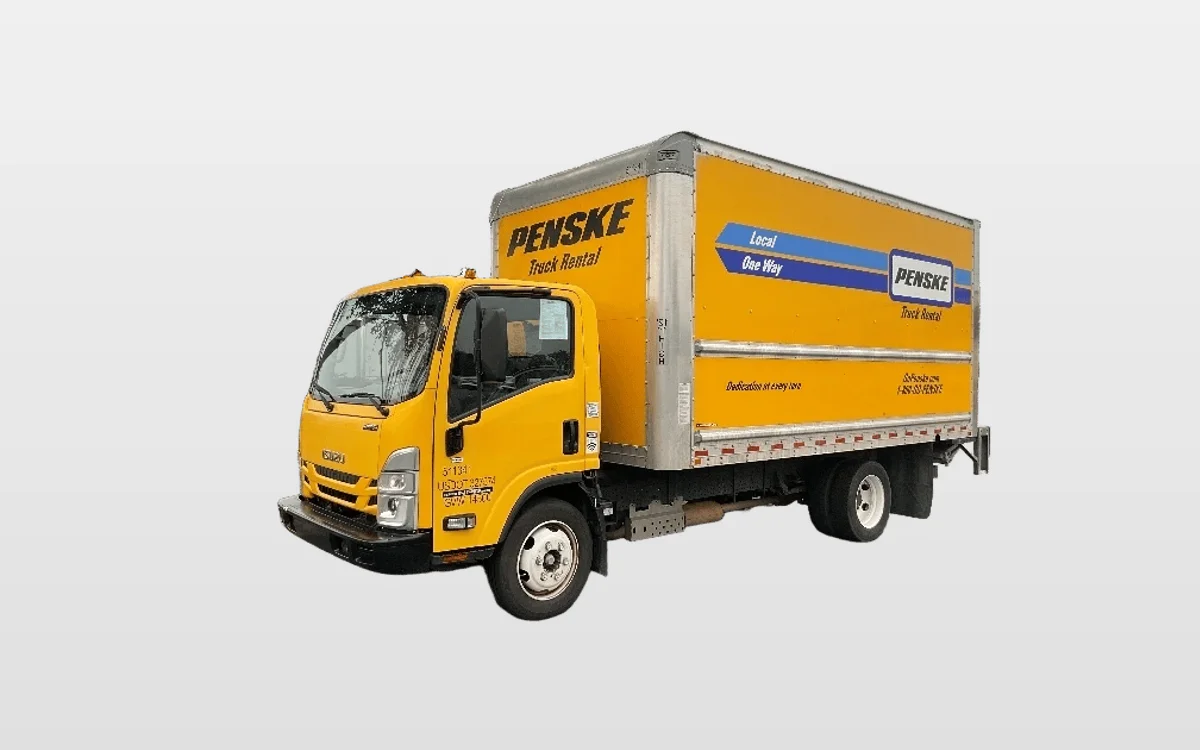 2023 Isuzu - image 1