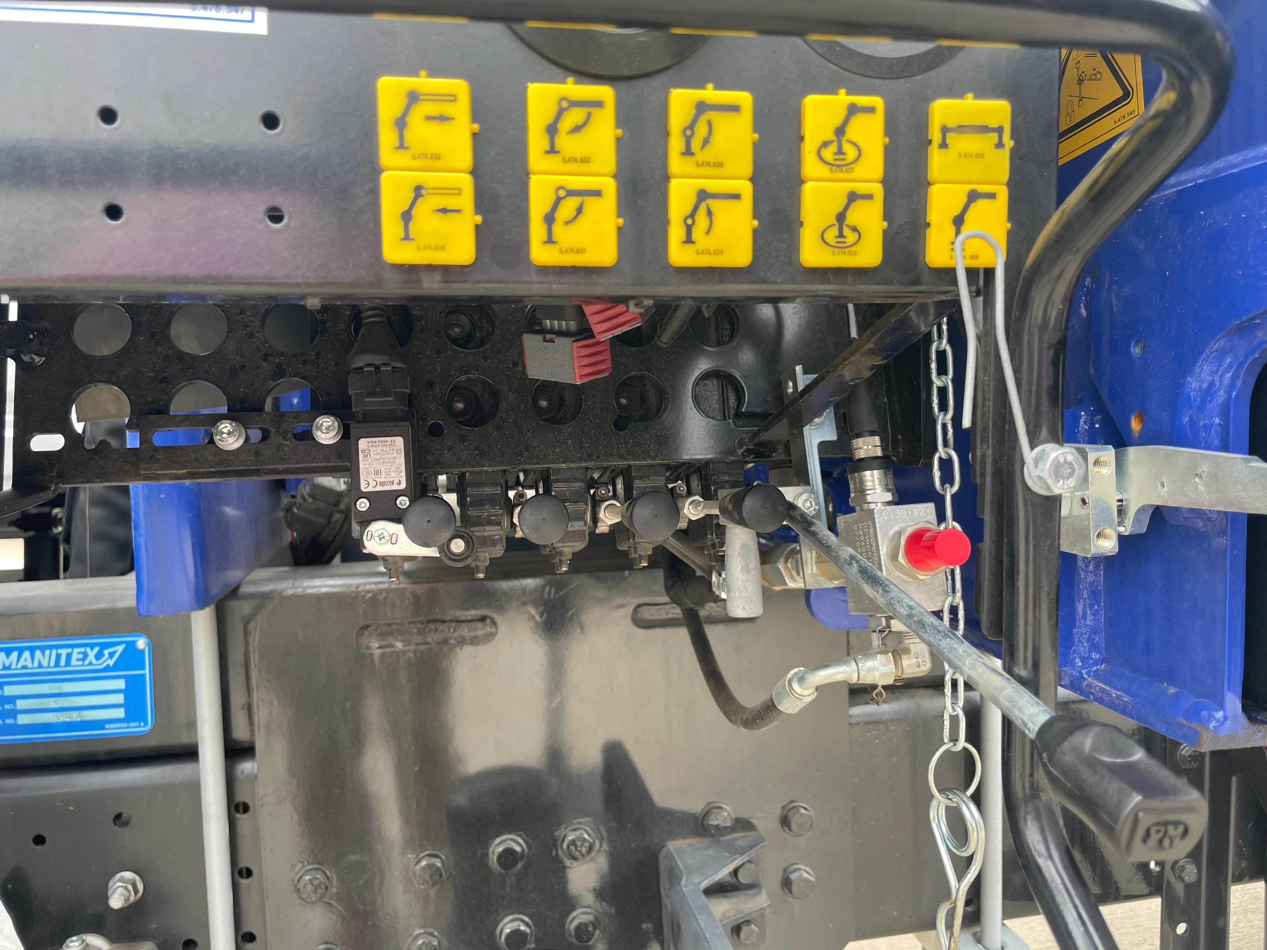 2025 Mack MD in Missoula, MT — photo 16