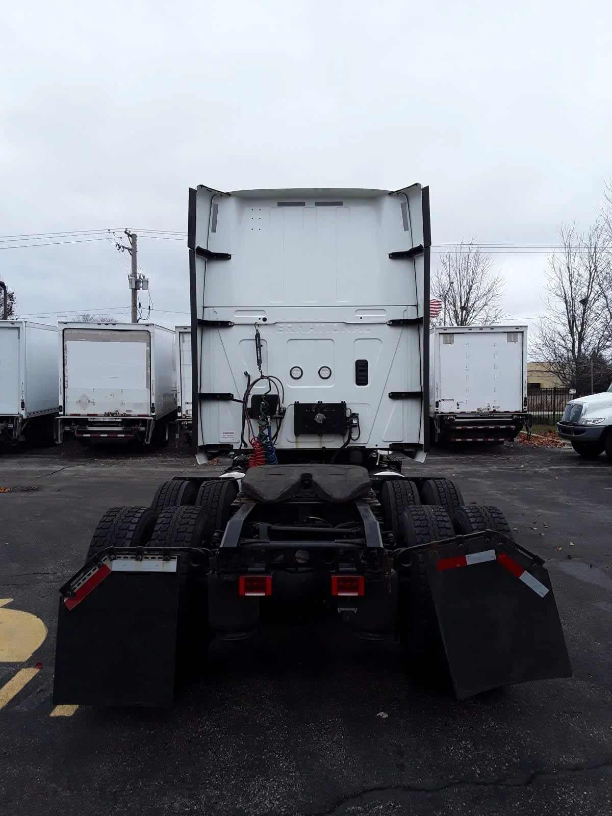 2020 International LT in Bolingbrook, IL — photo 5