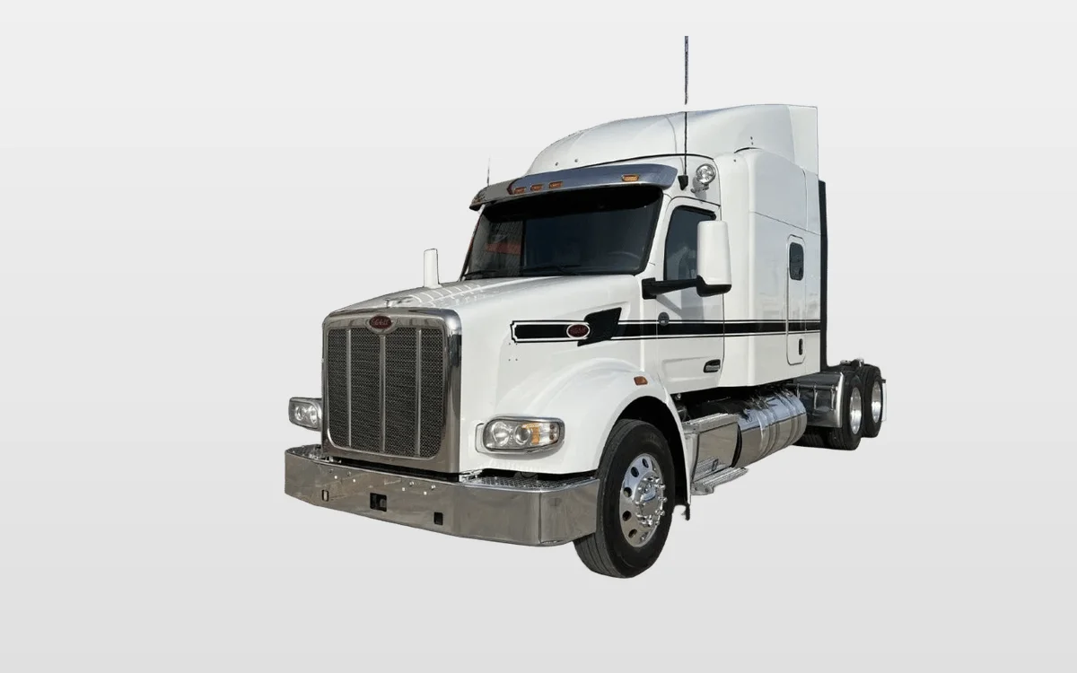 2022 PETERBILT 567 - image 1