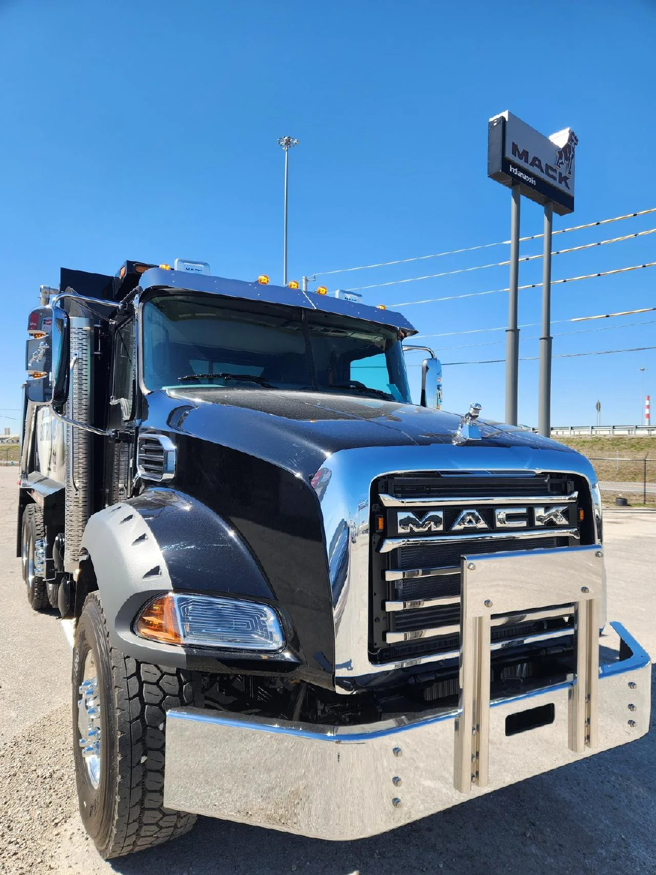 2026 Mack Granite in Pendleton, IN — photo 17