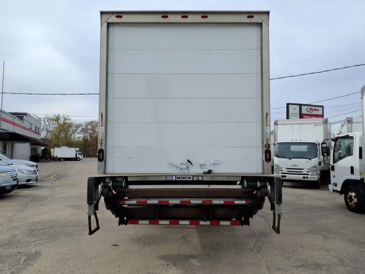 2020 Freightliner M2 106 in Warwick, RI — photo 5