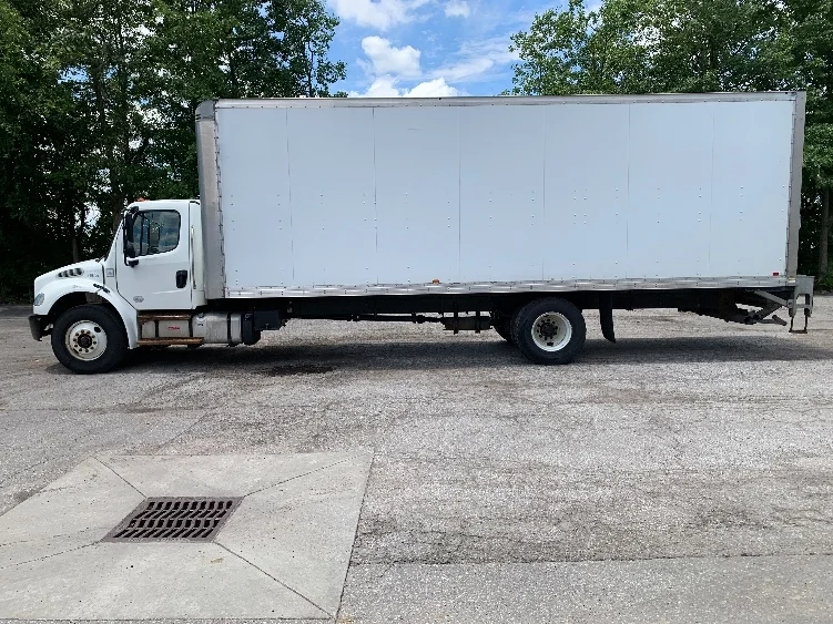2020 Freightliner eM2 in East Liberty, OH — photo 4