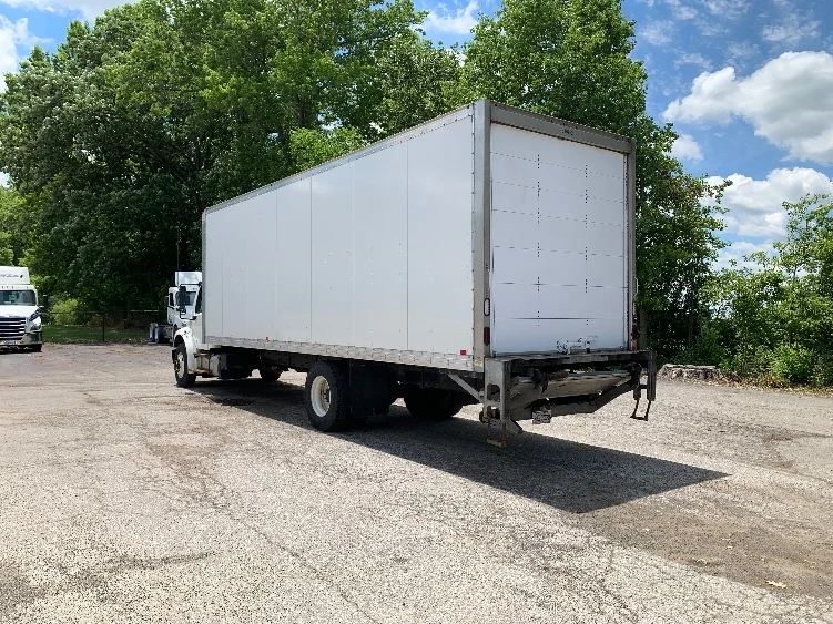2020 Freightliner eM2 in East Liberty, OH — photo 6