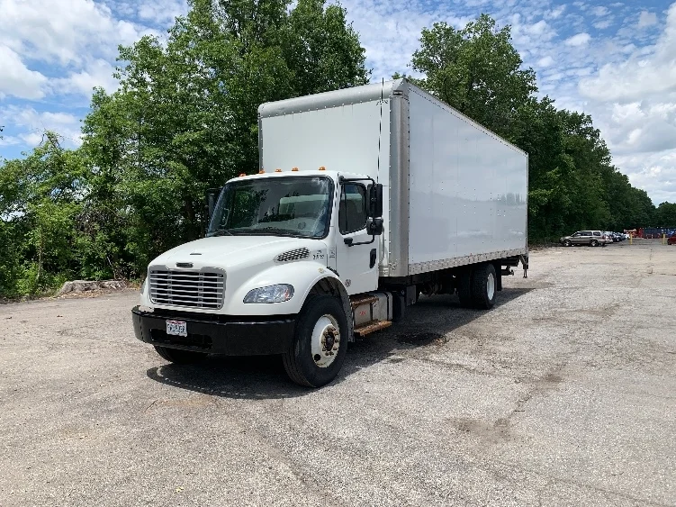2020 Freightliner eM2 in East Liberty, OH — photo 3