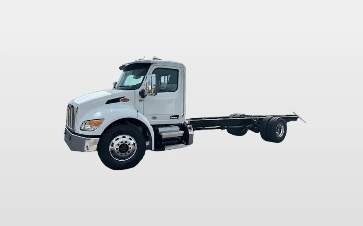 2025 Peterbilt - image 1