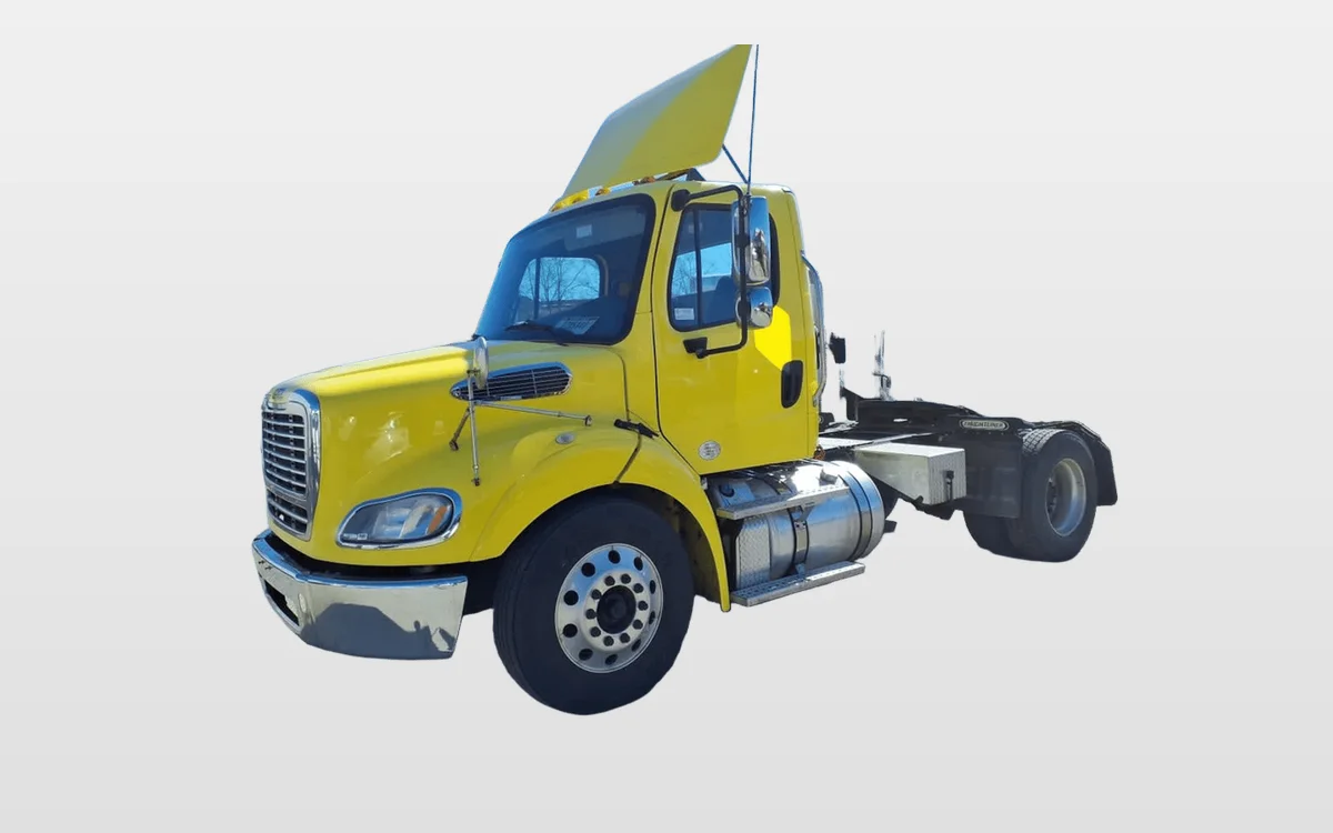 2019 Freightliner M2 112 - image 1