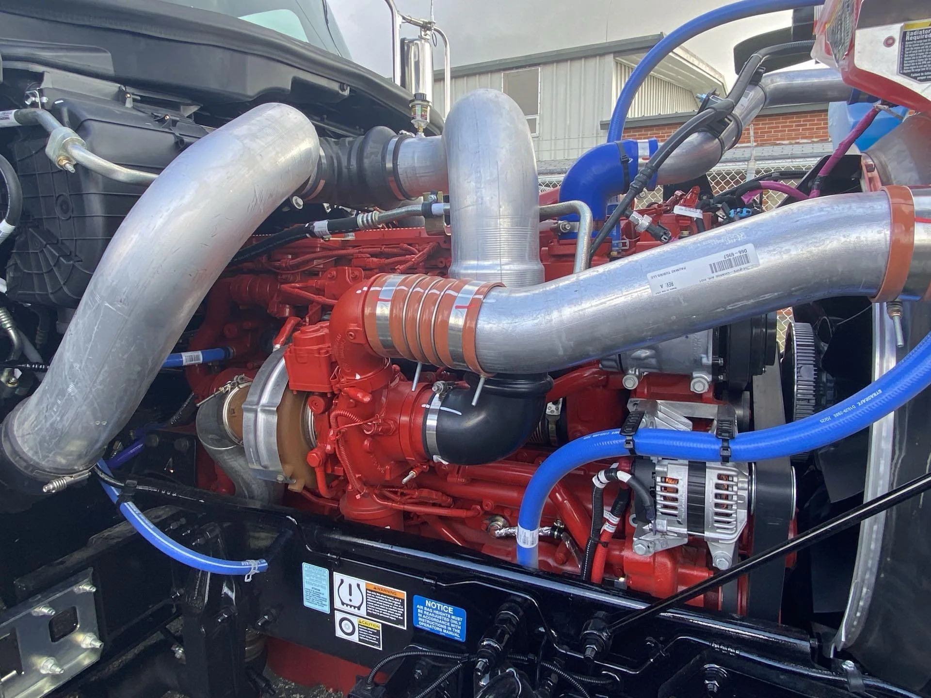 2026 Peterbilt 589 - image 8