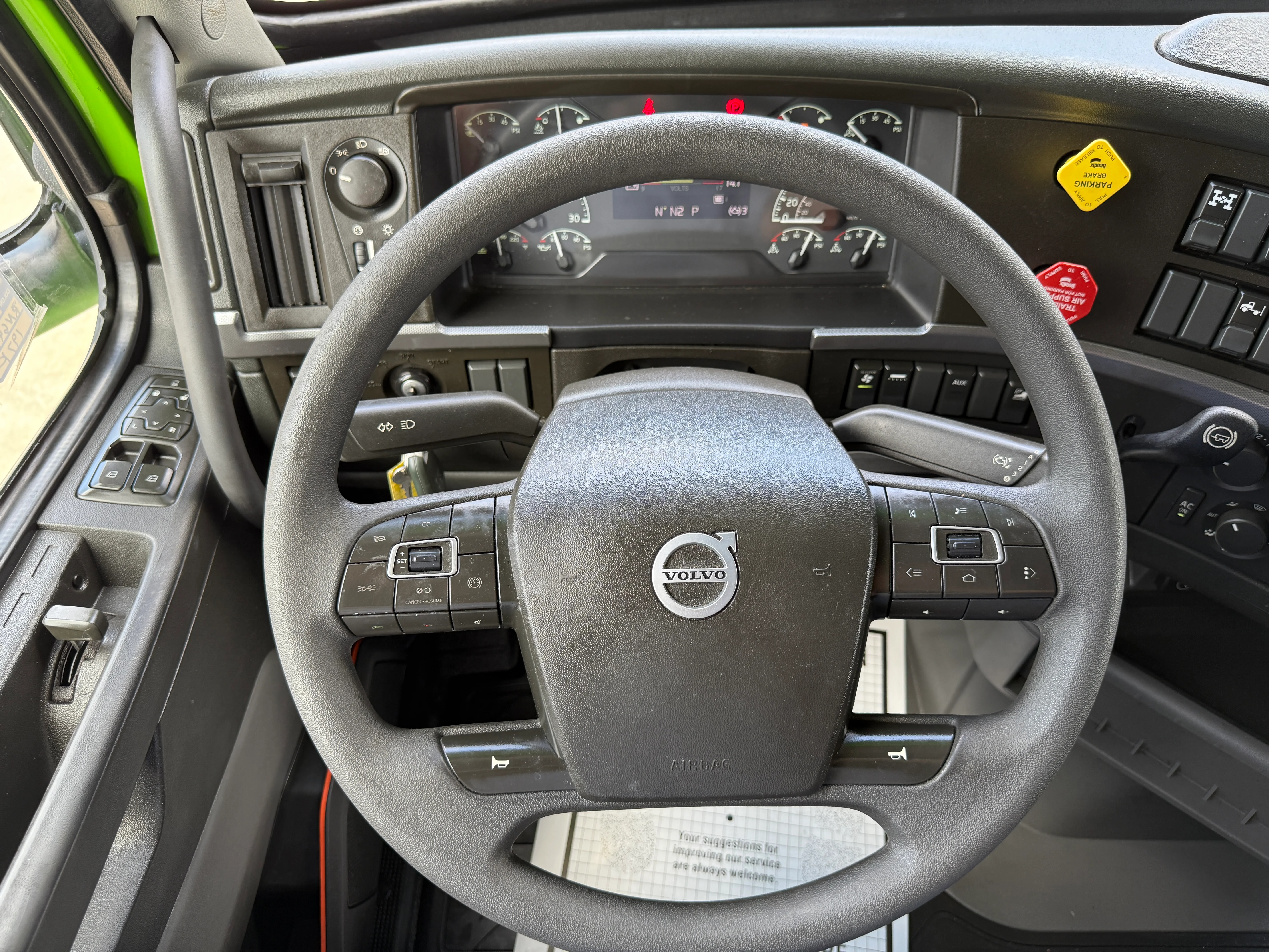 2024 Volvo VNL 760 - image 14