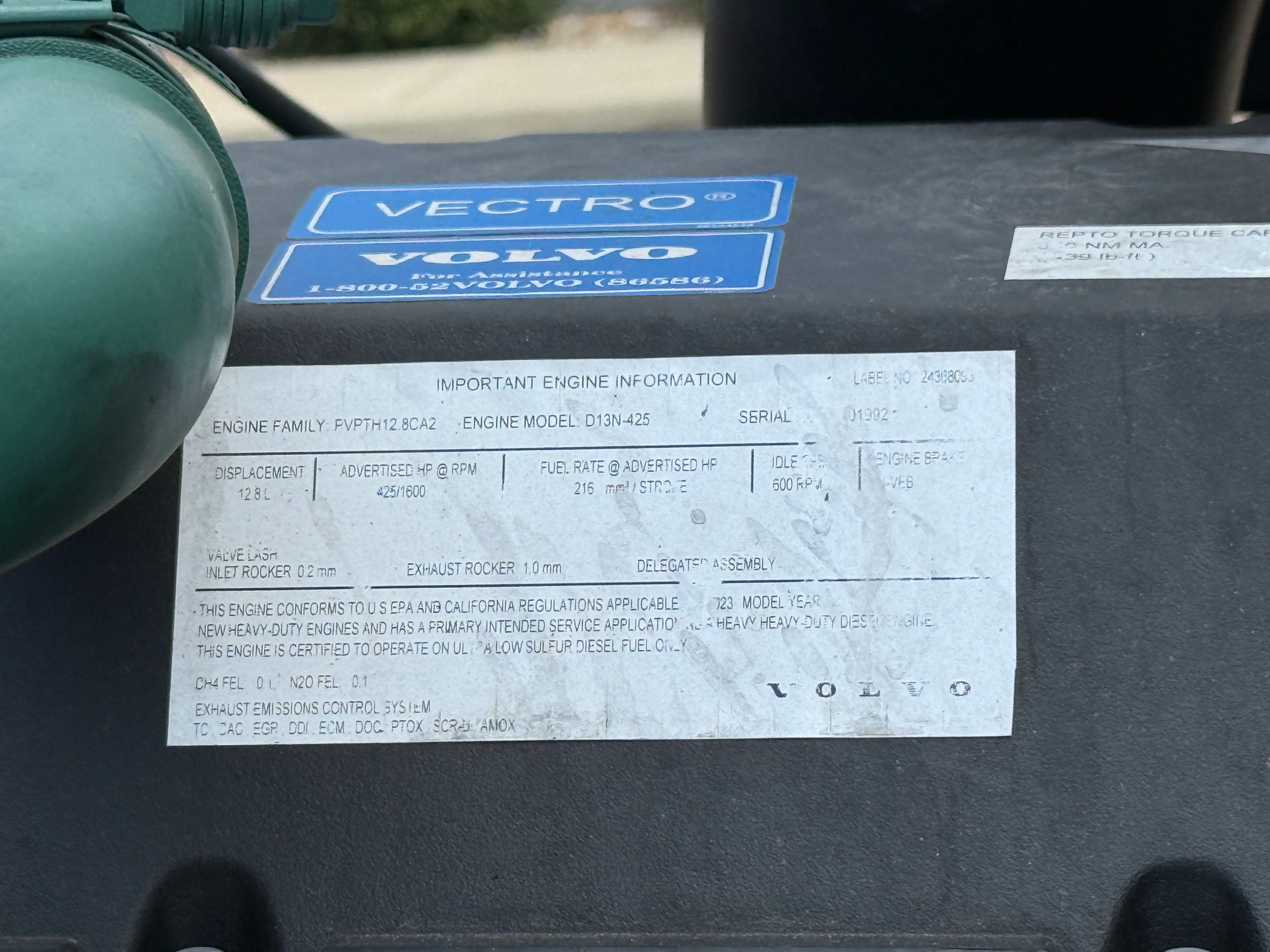 2024 Volvo VNL 760 - image 24