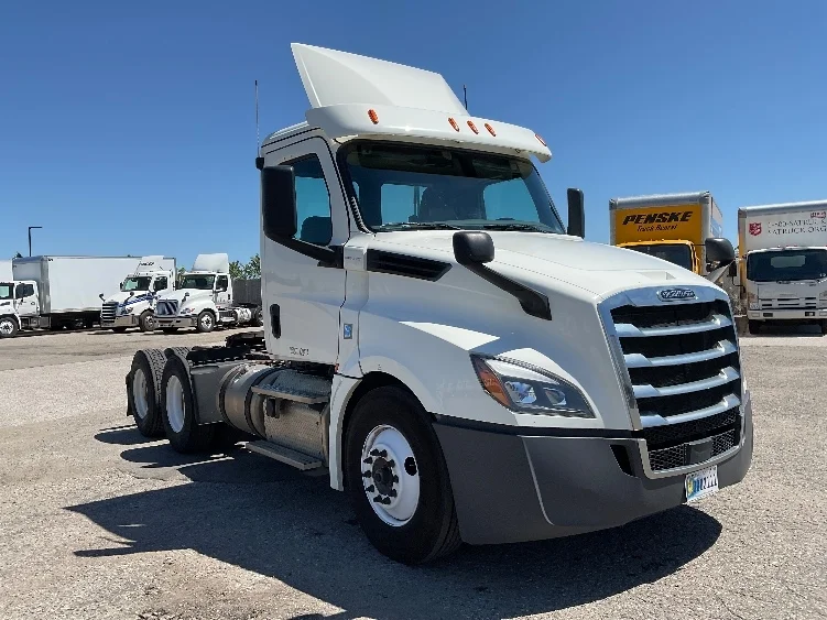 2019 Freightliner Cascadia in Flint, MI