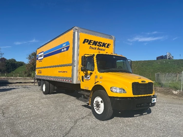 2022 Freightliner M2 106 in Torrance, CA
