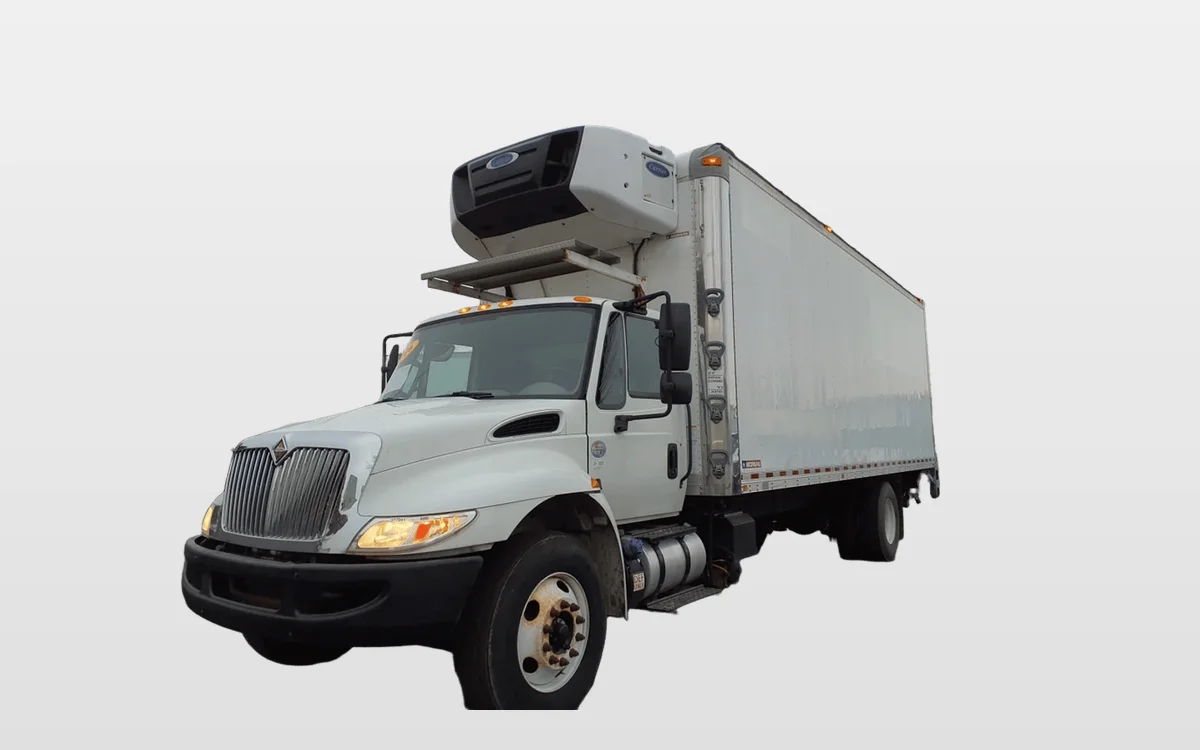 2016 International 4300 - image 1