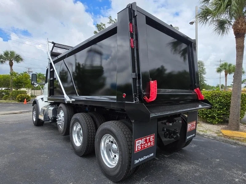 2027 Peterbilt 567 in Fort Lauderdale, FL — photo 12