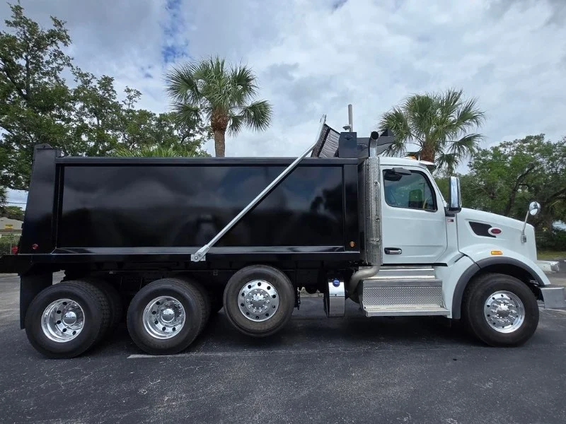 2027 Peterbilt 567 in Fort Lauderdale, FL — photo 9