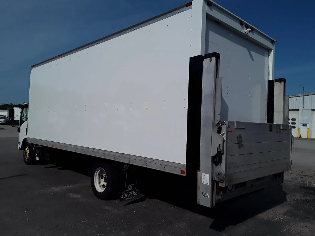 2020 Isuzu NRR in Salisbury, MA — photo 6