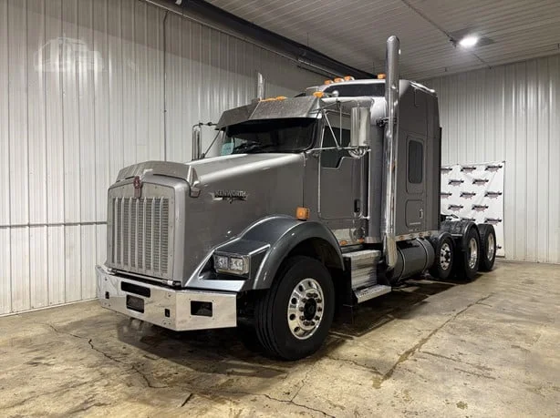 2006 Kenworth T800 in Hartford, SD