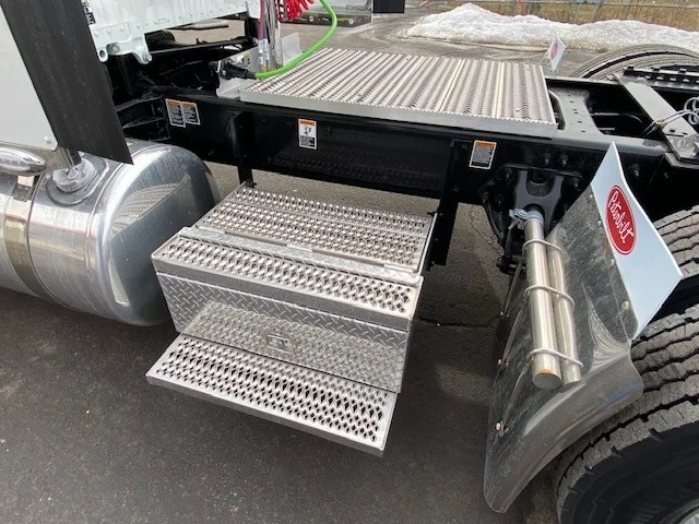2026 Peterbilt 567 - image 8