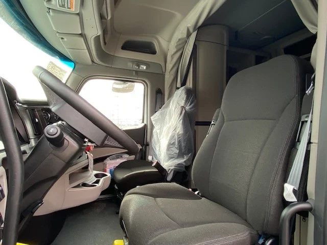 2026 Peterbilt 567 - image 14