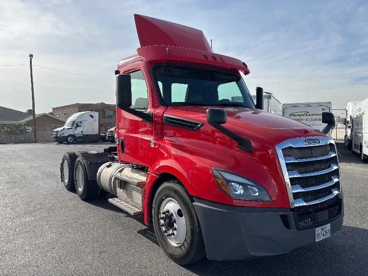 2018 Freightliner Cascadia in El Paso, TX