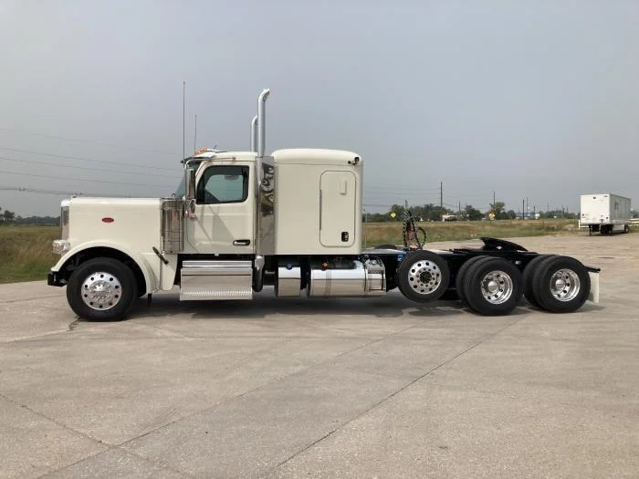 2026 Peterbilt 589 in Grand Island, NE — photo 3