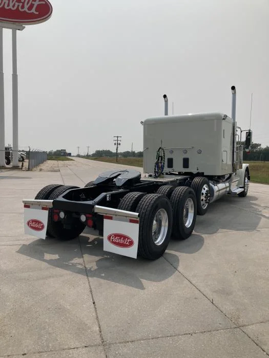 2026 Peterbilt 589 in Grand Island, NE — photo 6