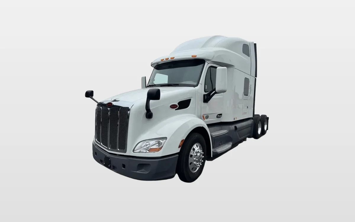 2021 Peterbilt 579 - image 1