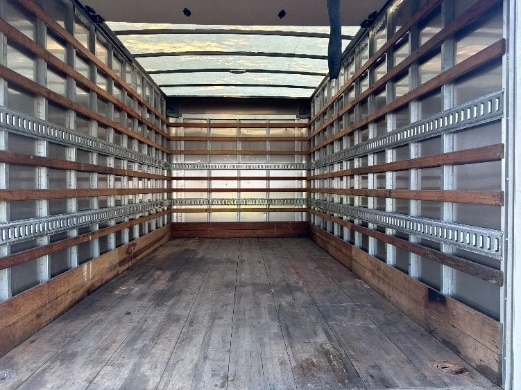 2022 Isuzu NQR in Ocala, FL — photo 8