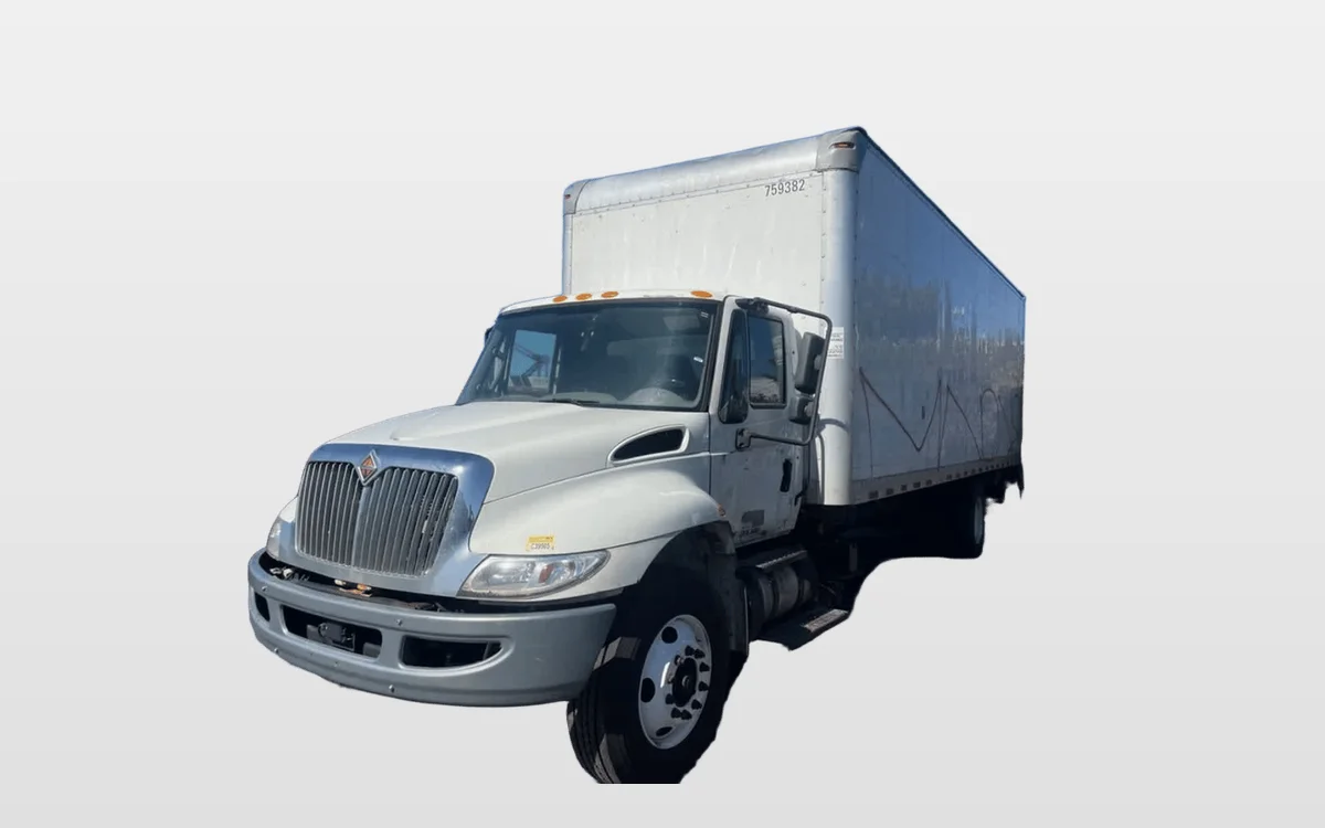 2018 International 4300 - image 1