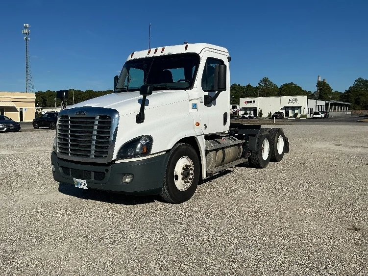 2019 Freightliner in Gulfport, MS — photo 3