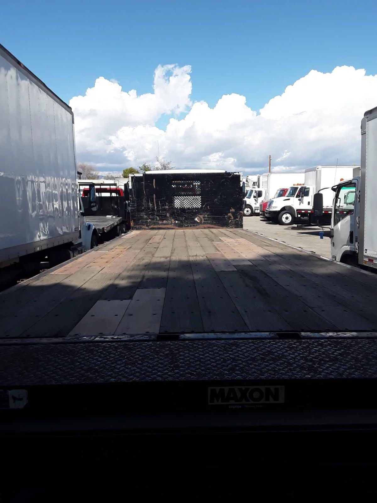 2017 Freightliner M2 106 - image 8