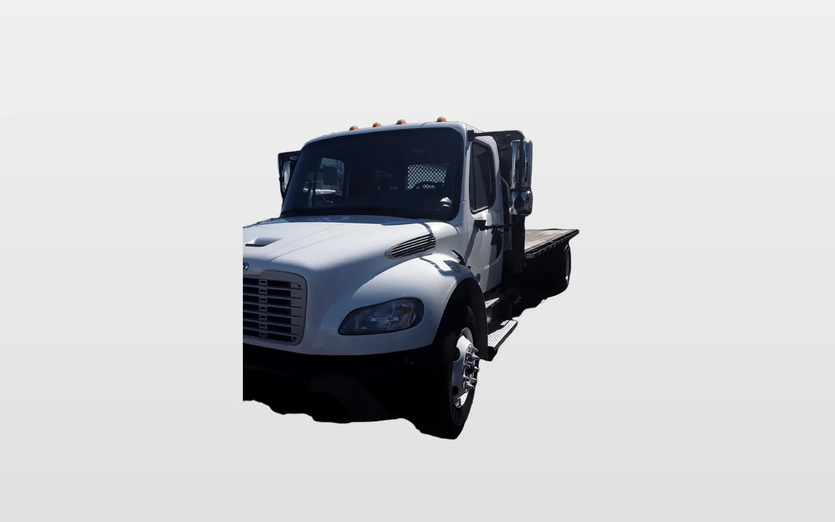2017 Freightliner M2 106 - image 1