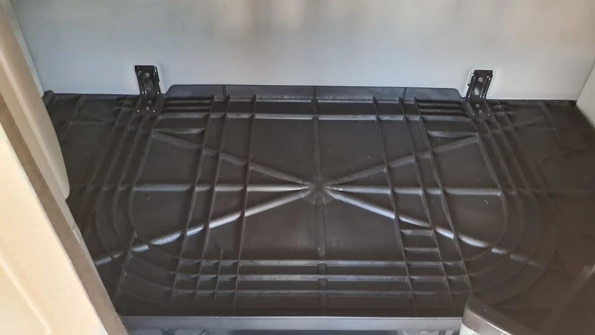 2020 Volvo VNR 640 in West Chester, OH — photo 8